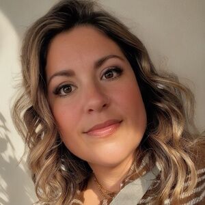 Meet your Posher, Allison